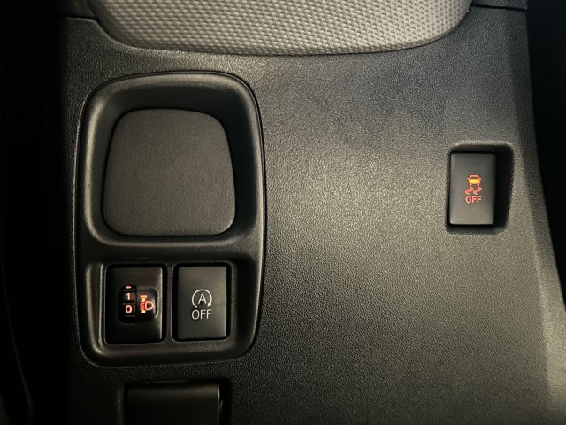 PEUGEOT 108 1.0 E-VTI ACTIVE l NAP l 5DRS l AIRCO l BLUETOOTH l , SK Autos, Emmen