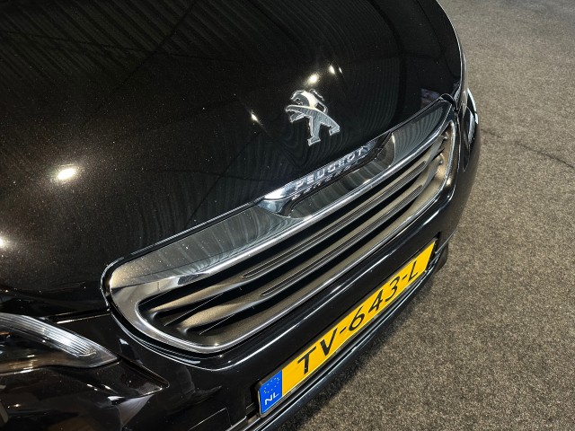 PEUGEOT 108 1.0 E-VTI ACTIVE l NAP l 5DRS l AIRCO l BLUETOOTH l , SK Autos, Emmen