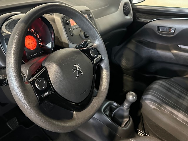 PEUGEOT 108 1.0 E-VTI ACTIVE l NAP l 5DRS l AIRCO l BLUETOOTH l , SK Autos, Emmen