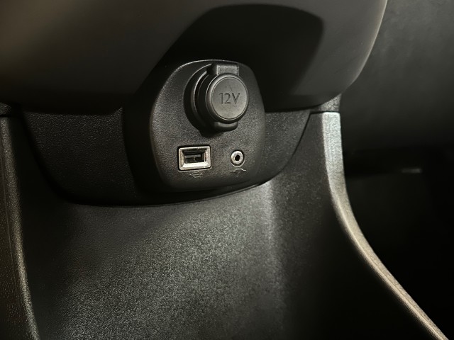 PEUGEOT 108 1.0 E-VTI ACTIVE l NAP l 5DRS l AIRCO l BLUETOOTH l , SK Autos, Emmen