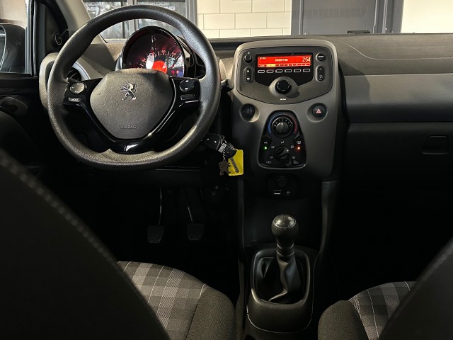 PEUGEOT 108 1.0 E-VTI ACTIVE l NAP l 5DRS l AIRCO l BLUETOOTH l , SK Autos, Emmen