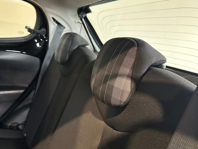 PEUGEOT 108 1.0 E-VTI ACTIVE l NAP l 5DRS l AIRCO l BLUETOOTH l , SK Autos, Emmen