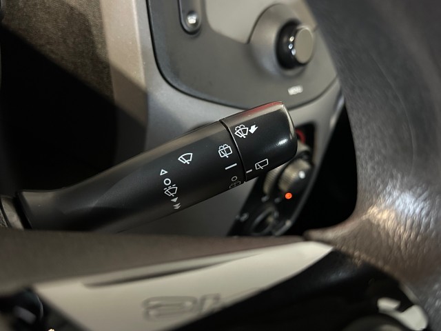 PEUGEOT 108 1.0 E-VTI ACTIVE l NAP l 5DRS l AIRCO l BLUETOOTH l , SK Autos, Emmen