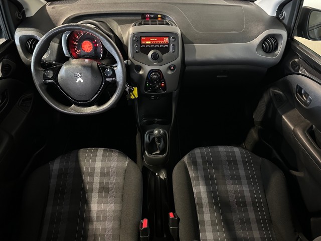 PEUGEOT 108 1.0 E-VTI ACTIVE l NAP l 5DRS l AIRCO l BLUETOOTH l , SK Autos, Emmen