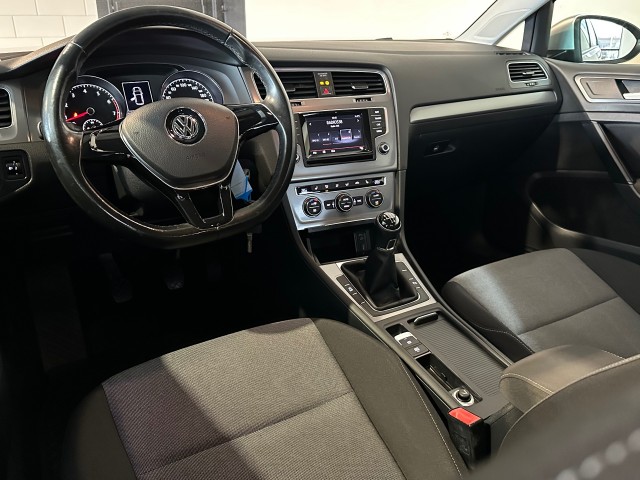 VOLKSWAGEN GOLF 1.2 TSI TREND ED. l 5DRS l NAVI l STOELVERW l LMV l BLUETOOTH l , SK Autos, Emmen