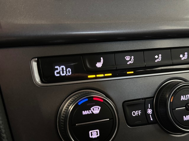 VOLKSWAGEN GOLF 1.2 TSI TREND ED. l 5DRS l NAVI l STOELVERW l LMV l BLUETOOTH l , SK Autos, Emmen