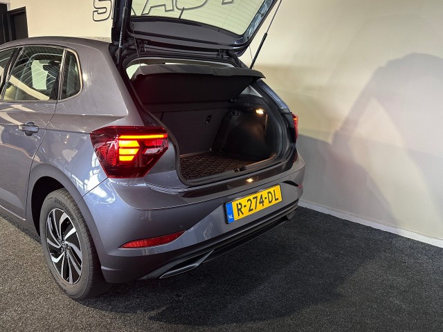VOLKSWAGEN POLO 1.0 TSI LIFE BNS l NAP l STOELVERW l CAMERA l CLIMA l CARPLAY l, SK Autos, Emmen