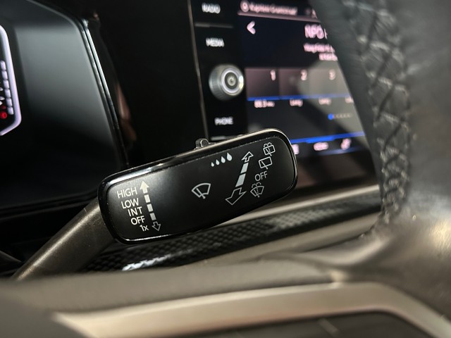 VOLKSWAGEN POLO 1.0 TSI LIFE BNS l NAP l STOELVERW l CAMERA l CLIMA l CARPLAY l, SK Autos, Emmen