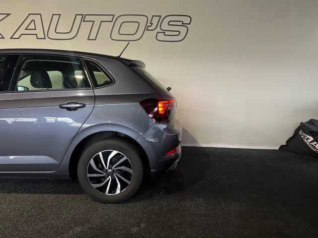 VOLKSWAGEN POLO 1.0 TSI LIFE BNS l NAP l STOELVERW l CAMERA l CLIMA l CARPLAY l, SK Autos, Emmen