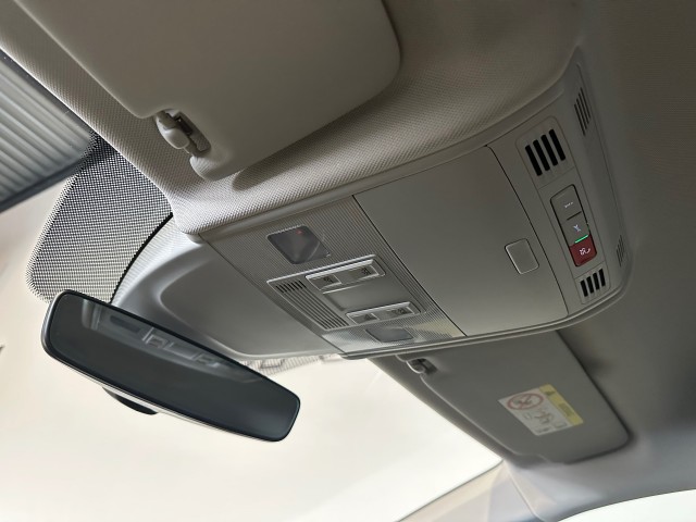 VOLKSWAGEN POLO 1.0 TSI LIFE BNS l NAP l STOELVERW l CAMERA l CLIMA l CARPLAY l, SK Autos, Emmen