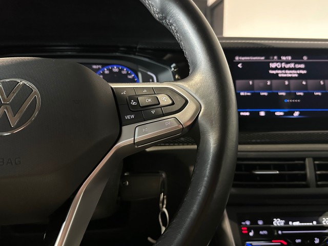 VOLKSWAGEN POLO 1.0 TSI LIFE BNS l NAP l STOELVERW l CAMERA l CLIMA l CARPLAY l, SK Autos, Emmen