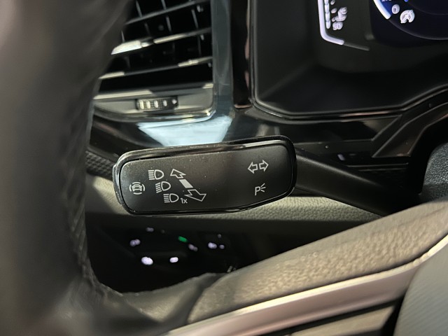 VOLKSWAGEN POLO 1.0 TSI LIFE BNS l NAP l STOELVERW l CAMERA l CLIMA l CARPLAY l, SK Autos, Emmen