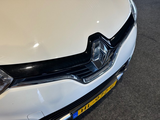RENAULT CAPTUR 0.9 TCE XMOD l NAP l HALF LEDER l CAMERA l NAVI l LMV l , SK Autos, Emmen