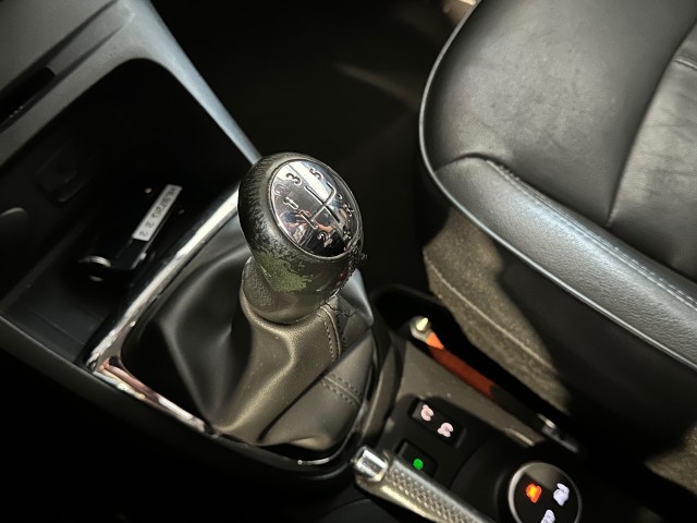 RENAULT CAPTUR 0.9 TCE XMOD l NAP l HALF LEDER l CAMERA l NAVI l LMV l , SK Autos, Emmen