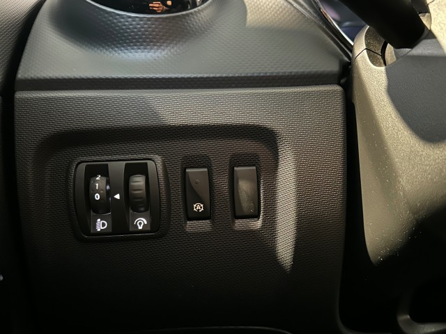 RENAULT CAPTUR 0.9 TCE XMOD l NAP l HALF LEDER l CAMERA l NAVI l LMV l , SK Autos, Emmen