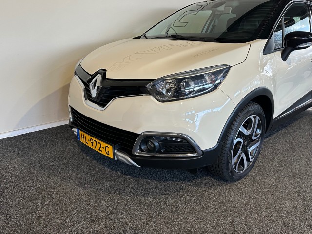 RENAULT CAPTUR 0.9 TCE XMOD l NAP l HALF LEDER l CAMERA l NAVI l LMV l , SK Autos, Emmen