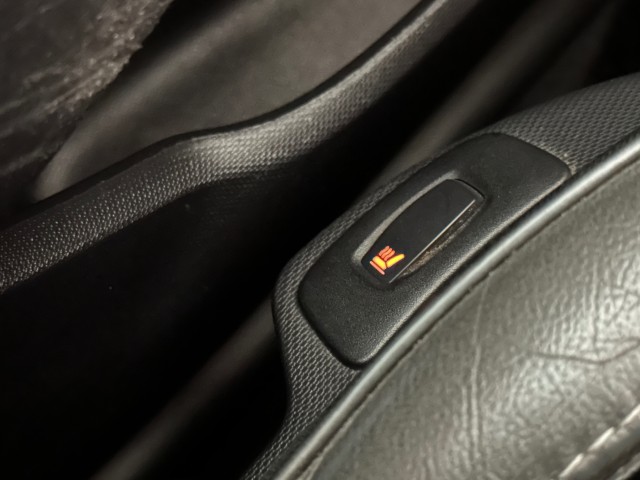 RENAULT CAPTUR 0.9 TCE XMOD l NAP l HALF LEDER l CAMERA l NAVI l LMV l , SK Autos, Emmen