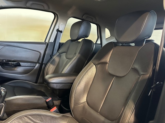 RENAULT CAPTUR 0.9 TCE XMOD l NAP l HALF LEDER l CAMERA l NAVI l LMV l , SK Autos, Emmen