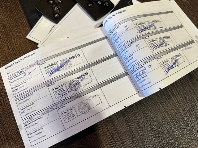 RENAULT CAPTUR 0.9 TCE XMOD l NAP l HALF LEDER l CAMERA l NAVI l LMV l , SK Autos, Emmen