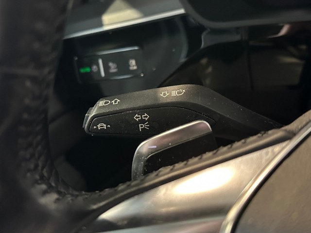 AUDI E-TRON E-TRON 50 Q L ED+ l NAP l PANORAMA l LEER l ELEK ACHTERKLEP l LUCHTVERING l MEMORY l , SK Autos, Emmen