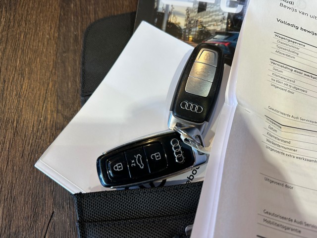 AUDI E-TRON E-TRON 50 Q L ED+ l NAP l PANORAMA l LEER l ELEK ACHTERKLEP l LUCHTVERING l MEMORY l , SK Autos, Emmen