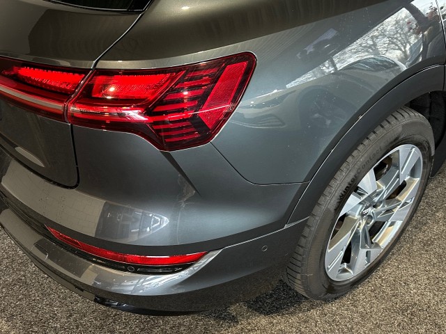 AUDI E-TRON E-TRON 50 Q L ED+ l NAP l PANORAMA l LEER l ELEK ACHTERKLEP l LUCHTVERING l MEMORY l , SK Autos, Emmen