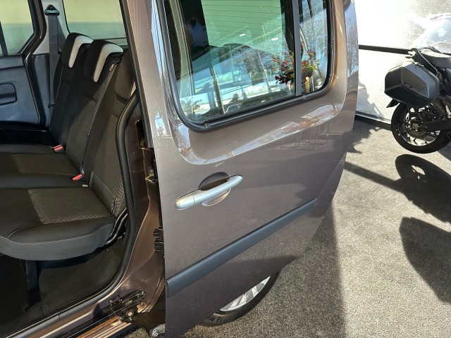 RENAULT KANGOO 1.2 TCE EXPRES. S&S l ORGINEEL NL l NAVI l TREKHAAK l CRUISE l , SK Autos, Emmen