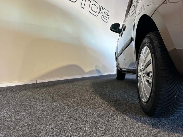 RENAULT KANGOO 1.2 TCE EXPRES. S&S l ORGINEEL NL l NAVI l TREKHAAK l CRUISE l , SK Autos, Emmen