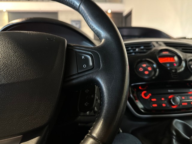 RENAULT KANGOO 1.2 TCE EXPRES. S&S l ORGINEEL NL l NAVI l TREKHAAK l CRUISE l , SK Autos, Emmen