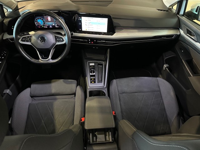 VOLKSWAGEN GOLF 1.0 ETSI LIFE BNS l ORG NL l MEMORY l CAMERA l SFEERVERL l CARPLAY l , SK Autos, Emmen