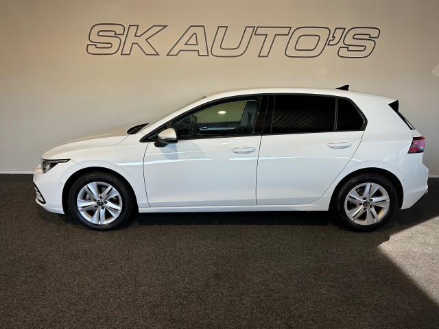 VOLKSWAGEN GOLF 1.0 ETSI LIFE BNS l ORG NL l MEMORY l CAMERA l SFEERVERL l CARPLAY l , SK Autos, Emmen