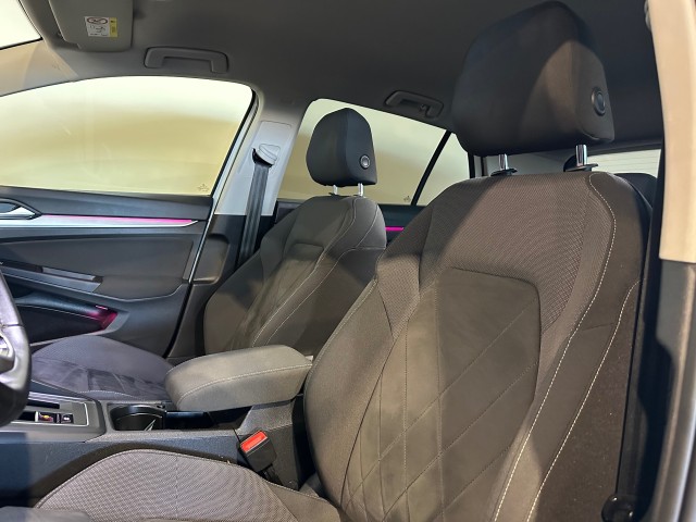 VOLKSWAGEN GOLF 1.0 ETSI LIFE BNS l ORG NL l MEMORY l CAMERA l SFEERVERL l CARPLAY l , SK Autos, Emmen