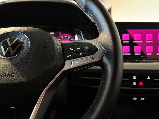 VOLKSWAGEN GOLF 1.0 ETSI LIFE BNS l ORG NL l MEMORY l CAMERA l SFEERVERL l CARPLAY l , SK Autos, Emmen