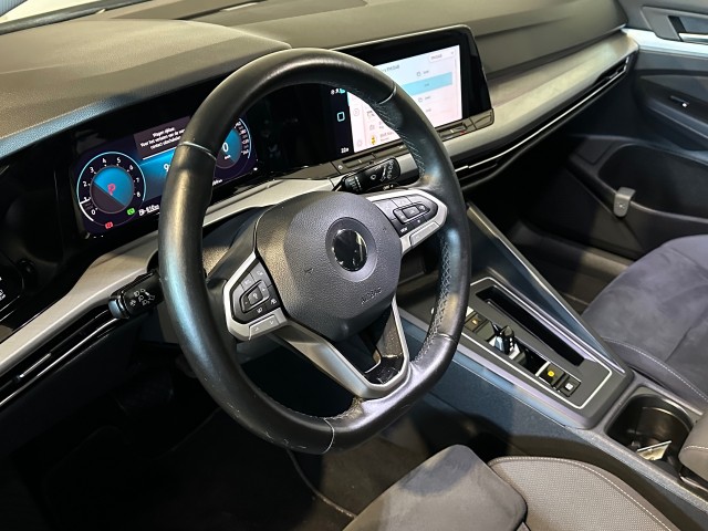 VOLKSWAGEN GOLF 1.0 ETSI LIFE BNS l ORG NL l MEMORY l CAMERA l SFEERVERL l CARPLAY l , SK Autos, Emmen