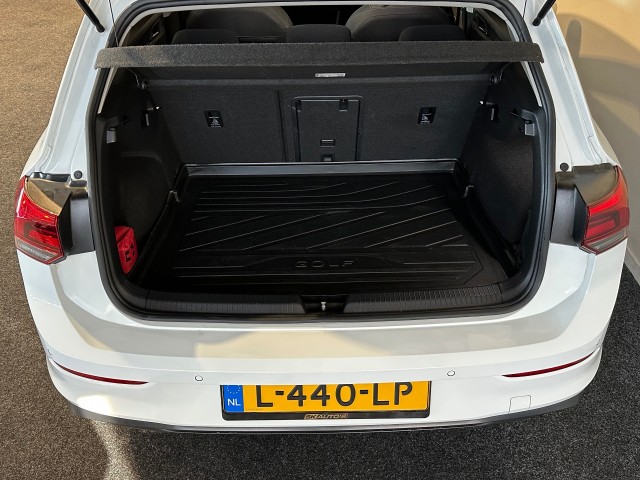 VOLKSWAGEN GOLF 1.0 ETSI LIFE BNS l ORG NL l MEMORY l CAMERA l SFEERVERL l CARPLAY l , SK Autos, Emmen