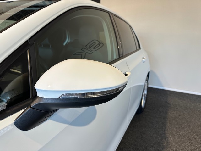 VOLKSWAGEN GOLF 1.0 ETSI LIFE BNS l ORG NL l MEMORY l CAMERA l SFEERVERL l CARPLAY l , SK Autos, Emmen