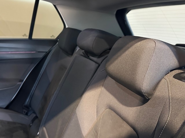 VOLKSWAGEN GOLF 1.0 ETSI LIFE BNS l ORG NL l MEMORY l CAMERA l SFEERVERL l CARPLAY l , SK Autos, Emmen
