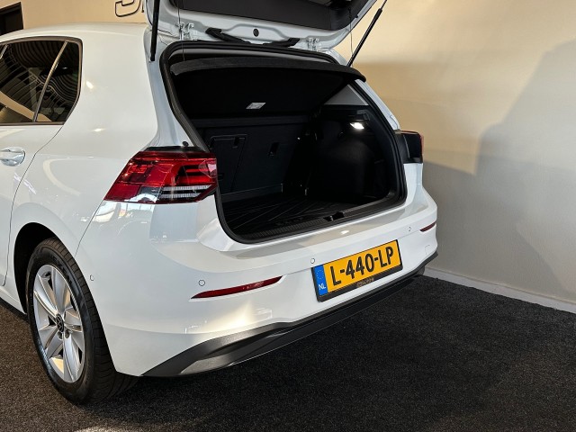 VOLKSWAGEN GOLF 1.0 ETSI LIFE BNS l ORG NL l MEMORY l CAMERA l SFEERVERL l CARPLAY l , SK Autos, Emmen