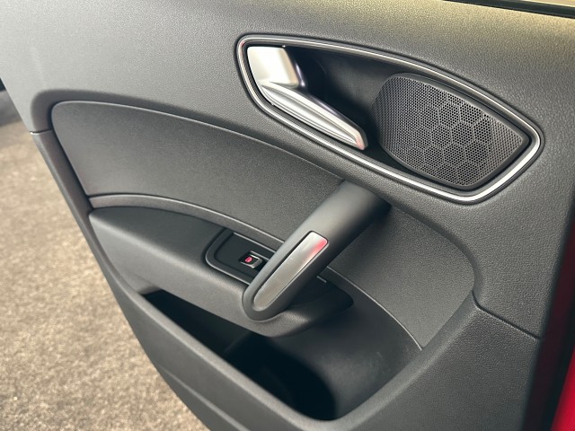 AUDI A1 1.0 TFSI ADRENALIN l NAP l 5DRS l CRUISE l BLUETOOTH l AIRCO l , SK Autos, Emmen