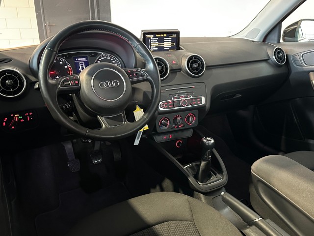 AUDI A1 1.0 TFSI ADRENALIN l NAP l 5DRS l CRUISE l BLUETOOTH l AIRCO l , SK Autos, Emmen