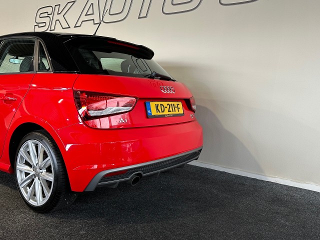 AUDI A1 1.0 TFSI ADRENALIN l NAP l 5DRS l CRUISE l BLUETOOTH l AIRCO l , SK Autos, Emmen