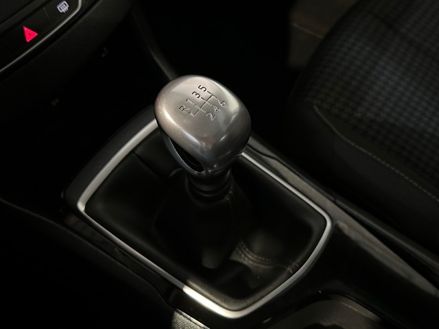 PEUGEOT 308 1.2 PURET.BLUE L. EX l NAP l CARPLAY l CRUISE l LMV l CLIMA l , SK Autos, Emmen