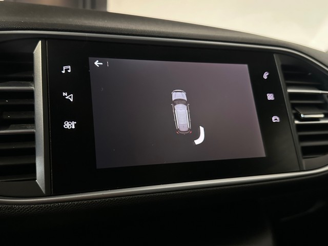 PEUGEOT 308 1.2 PURET.BLUE L. EX l NAP l CARPLAY l CRUISE l LMV l CLIMA l , SK Autos, Emmen