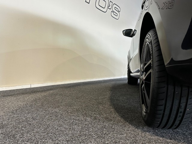 VOLKSWAGEN POLO 1.2 TSI BLM. COMFL. l NAP l 5DRS l CAMERA l AIRCO l CRUISE l , SK Autos, Emmen