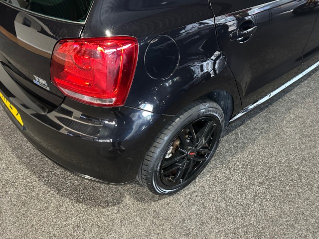 VOLKSWAGEN POLO 1.2 TSI BLM. COMFL. l NAP l 5DRS l CAMERA l AIRCO l CRUISE l , SK Autos, Emmen