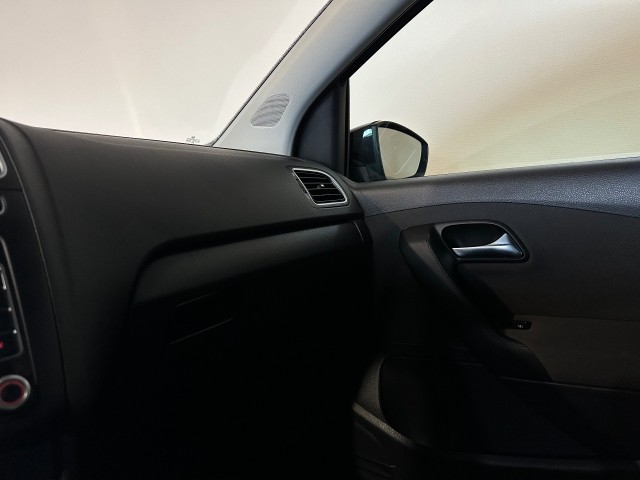 VOLKSWAGEN POLO 1.2 TSI BLM. COMFL. l NAP l 5DRS l CAMERA l AIRCO l CRUISE l , SK Autos, Emmen