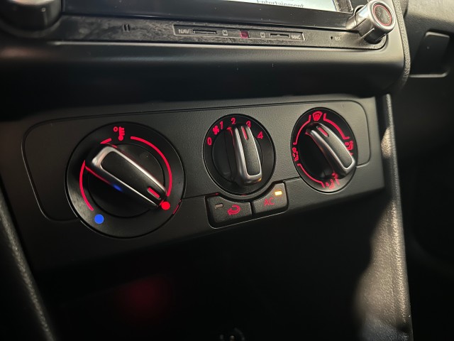 VOLKSWAGEN POLO 1.2 TSI BLM. COMFL. l NAP l 5DRS l CAMERA l AIRCO l CRUISE l , SK Autos, Emmen