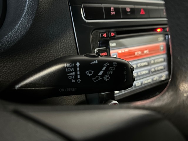 VOLKSWAGEN POLO 1.2 TSI BLM. COMFL. l NAP l 5DRS l CAMERA l AIRCO l CRUISE l , SK Autos, Emmen