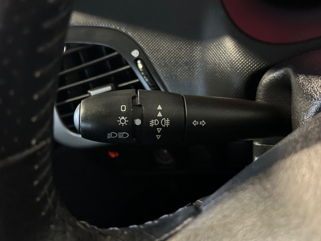 PEUGEOT 206 1.4 URBAN MOVE + l NAP l 5DRS l AIRCO l ELEK RAMEN l , SK Autos, Emmen