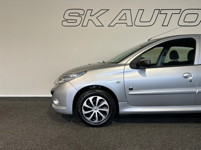 PEUGEOT 206 1.4 URBAN MOVE + l NAP l 5DRS l AIRCO l ELEK RAMEN l , SK Autos, Emmen